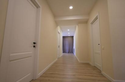 იყიდება ახალი გარემონტებული 5 ოთახიანი ბინა